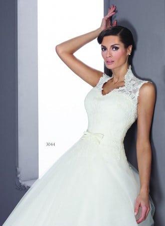 queen anne collar dress