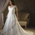 Style pic#m4b - cap sleeve plus size bridal gowns