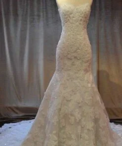 chantilly lace wedding gowns