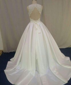 keyhole back lace wedding dresses