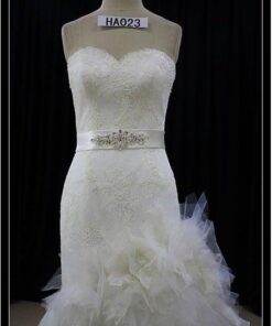 close fit n flare wedding gown with ribbon sash belt