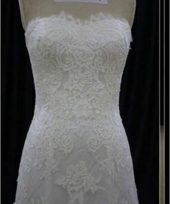 close lace aline wedding dress