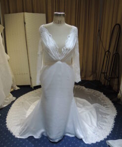 Style C2015-KBls - Long sleeve plus size bridal dresses