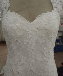 embroideredV shapelongsleeveweddingdresses DariusCordell
