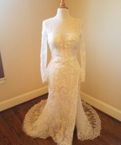 dariusCordellLaceWeddingGownswithlongsleeves