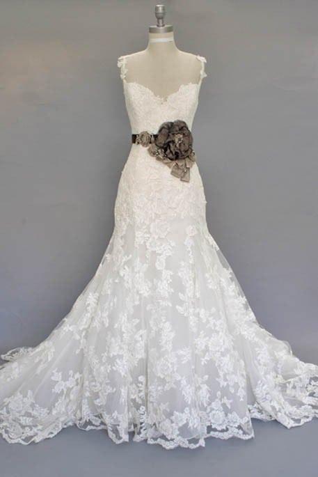 lace wedding dresses