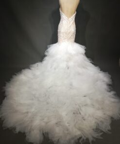 Style#hurstfit and flareweddinggowntrainfromDariuscordell